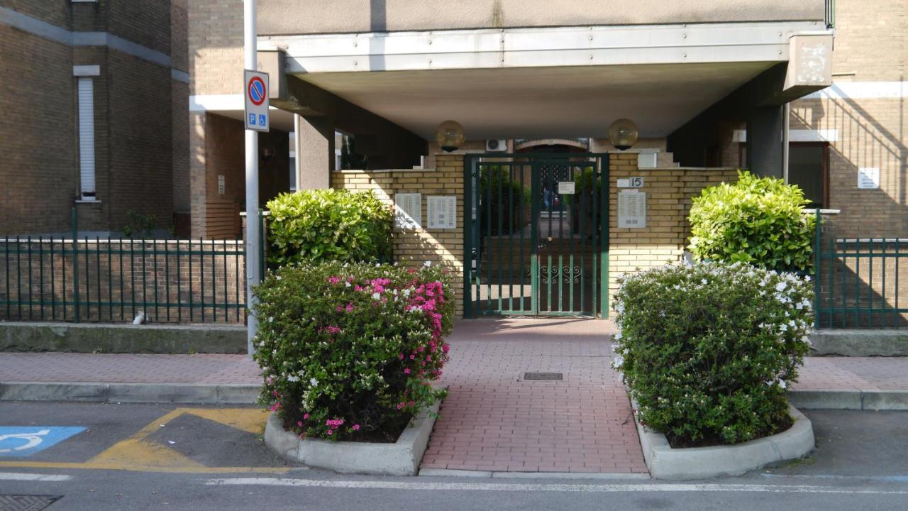 La Casa Di Dario Apartman Pero Kültér fotó