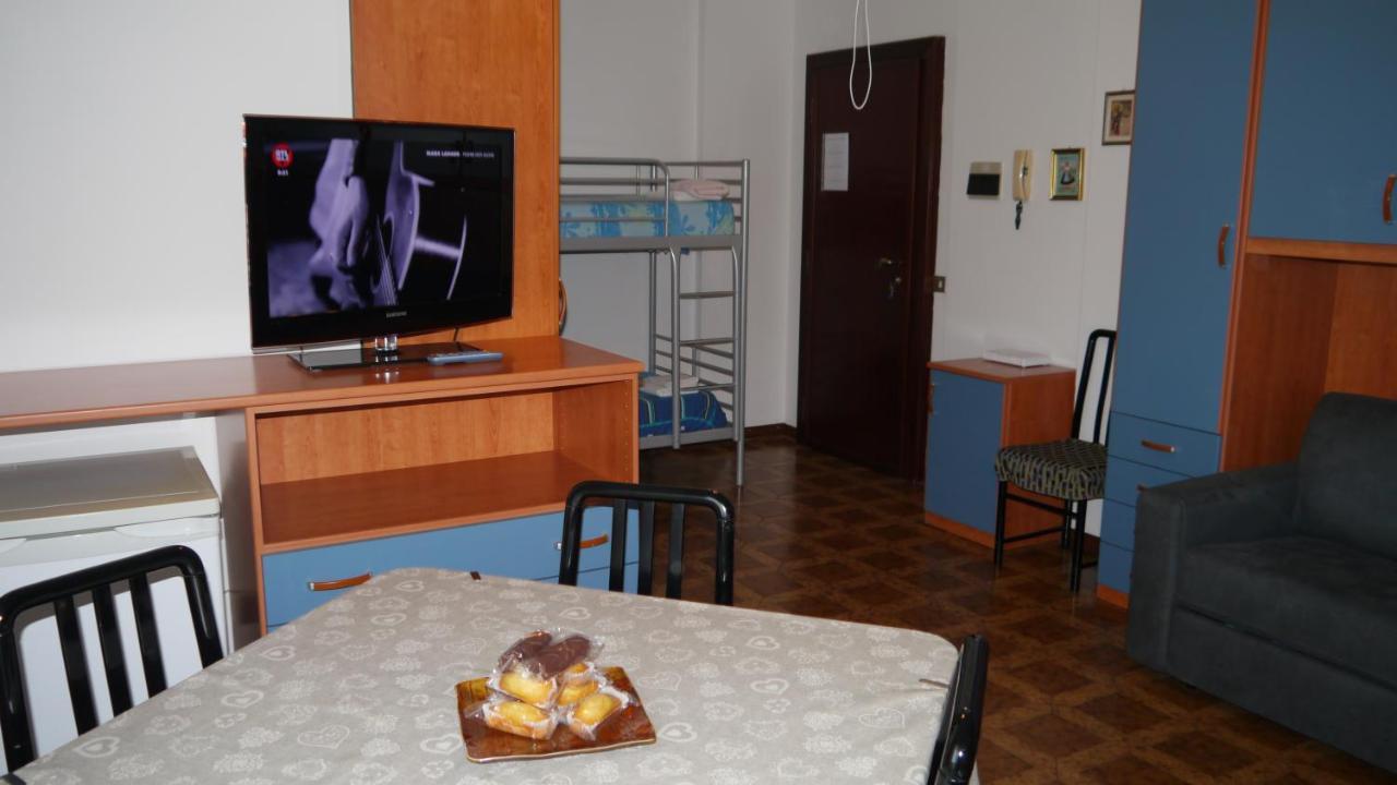 La Casa Di Dario Apartman Pero Kültér fotó