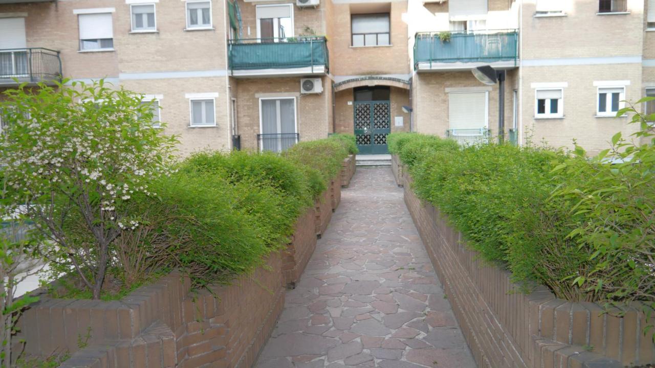 La Casa Di Dario Apartman Pero Kültér fotó